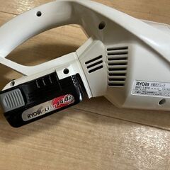 RYOBI　充電式クリーナー　BHC-1400
