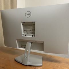DELL S2721D  の画像