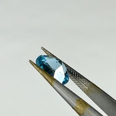 スイス ブルートパーズ 2.32ct 天然石 ルースの画像