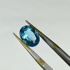 スイス ブルートパーズ 2.32ct 天然石 ルースの画像