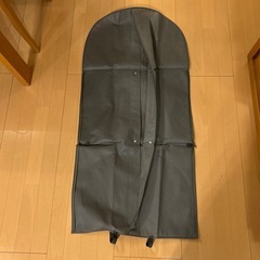 セオリーリュクス　ガーメントバッグの画像