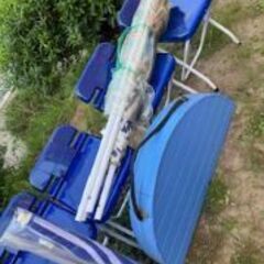 ✨☆ BBQtable、4脚チェアー、3本パラソル ☆✨の画像