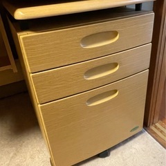 子供勉強机(照明・デスクワゴン付き)の画像