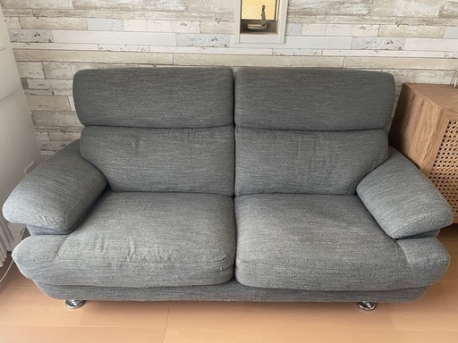 ニトリ　3人掛け布張りソファ