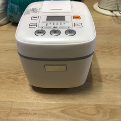 炊飯器　3号炊きの画像