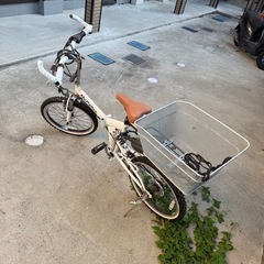 変速付き折りたたみ自転車の画像