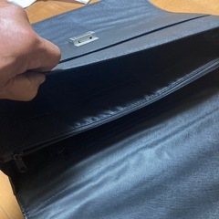 値下げ未使用のビジネスバッグの画像