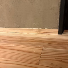 杉　無垢　巾木の画像