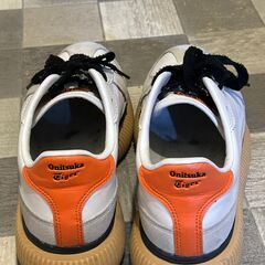 Onitsuka Tiger（オニツカタイガー）DELECITYホワイト/オレンジ　メンズ5.5ｃｍの画像