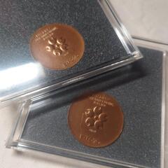 1970年大阪万博記念メダル 2枚セット つくば万博の印刷物おまけつきの画像