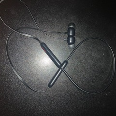 beats Flex  明日の取引で1500円