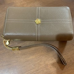 多収納財布