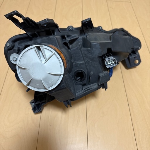 (購入者決まりました)86前期純正ヘッドライト
