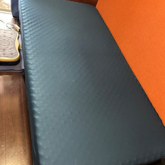 シングルベッド　マットつき　ウレタンマット