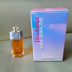 未使用品　ディオール　ミニ香水　アディクトオーフレッシュ　5ml