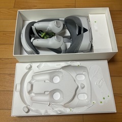 VR ゲーム機PICO4の画像