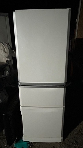 ✨激安価格✨持帰2万円‼️335L 三菱 大きめ 冷蔵庫