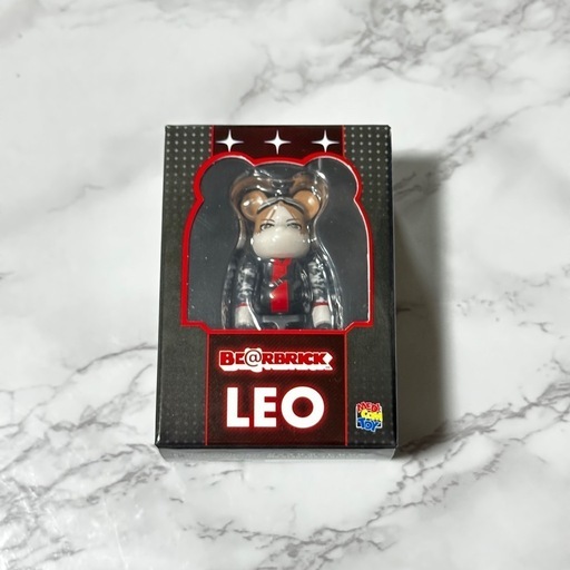 山田涼介BE@RBRICK LEO 400%と100％ カード 山田涼介 BE@RBRICK LEO 400%