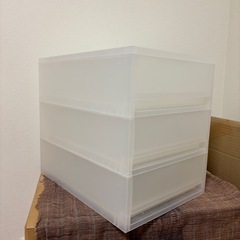 【無印良品】なんか半透明な三段収納ケース