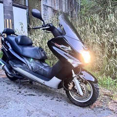 売約済み
【大阪】値下げ！ヤマハマジェスティ125FI実動書有、19458km低走行！現金払いは５%引きの85000円！全国発送可能！近距離配送あり(^^) 送料お問い合わせ下さい！の画像