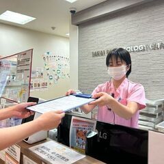 【正社員医療事務】皮膚科クリニックでの受付・事務/『関わる全ての人に幸せを。』―成長を共に実現し、チームで支え合える方を募集しています。の画像
