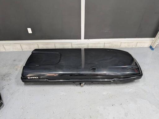 【お譲り先決まりました】ルーフキャリア、ルーフボックス inno