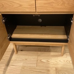 オーク材キャビネット　北欧デザインの画像