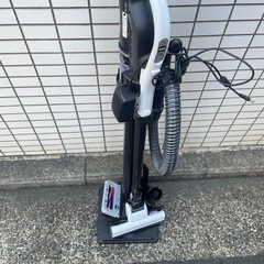 HITACHI コードレススティククリーナー　2019年 PV-...