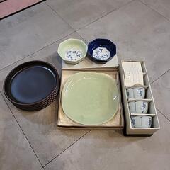 和皿 湯飲み セット売り
