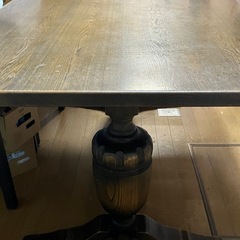 近藤工芸ダイニングテーブル