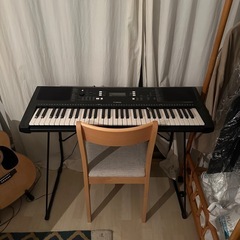 電子ピアノ