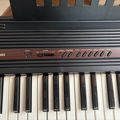 CASIO 電子ピアノの画像
