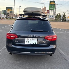 Audi A4 アバント クワトロ B8.5 H24年登録車の画像