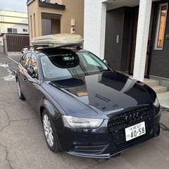 Audi A4 アバント クワトロ B8.5 H24年登録車