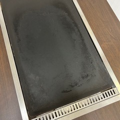 🌈期間限定値下げ💰鉄板焼きテーブル✨お好み焼き✨焼きそば✨パーベキュー✨美品✨ガスコンロ✨都市ガス・カチッとすぐ点火🔥の画像