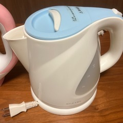 ケトル2個の画像