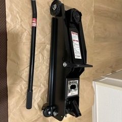 フロアジャッキ