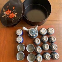 🔴急須とお湯呑みセットの画像
