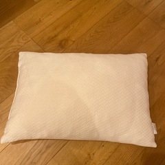 ニトリ　低反発枕