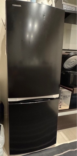 TOSHIBA  一人暮らし用冷蔵庫