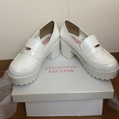 LIZ LISA 白ローファー　サイズLLの画像