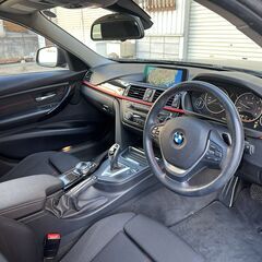 車検R9/4まで! オイル交換済! 修復歴無 320d スポーツ 人気のブラックサファイア クルーズコントロール レーンディパーチャーウォーニングの画像