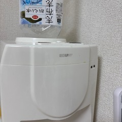 ウォーターサーバー（冷水壊れてます。直せる方）の画像