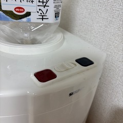ウォーターサーバー（冷水壊れてます。直せる方）の画像
