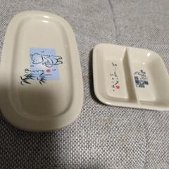ミスバニーの食器の画像