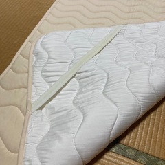 布団敷きパッド シングルサイズの画像