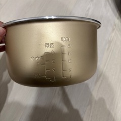 炊飯器の画像