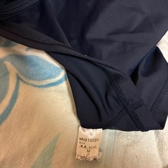 【バラ売り可、美品】水泳セット　水着上下　ラッシュガード　ゴーグル2個　水着用タオル　水着バッグ　【小学生用】の画像
