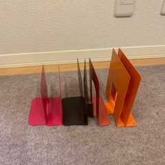 （お譲り決定）ブックエンド（7個）