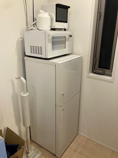 家電セット 洗濯機 冷蔵庫 コードレスクリーナー 電子レンジ他